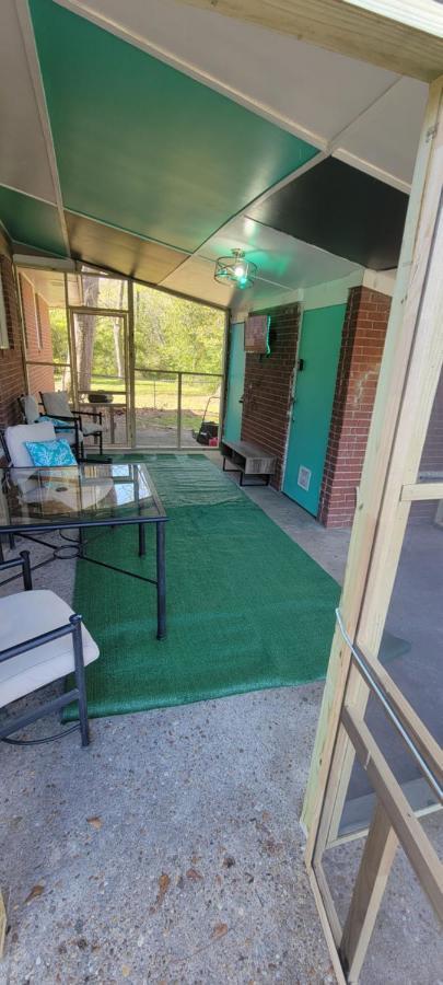 The N-Spired Beach Retreat-10Min From Ft.Benning Columbus Exterior photo